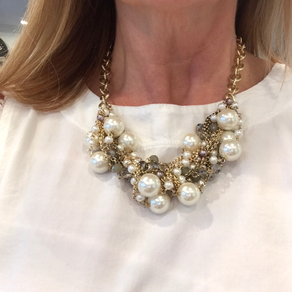 Multi-beaded necklace - Picture 4 of 6